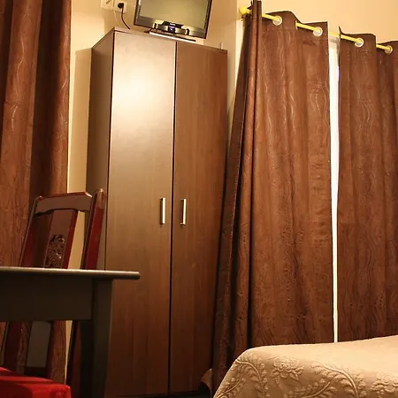 Hotel Kalliste 2*